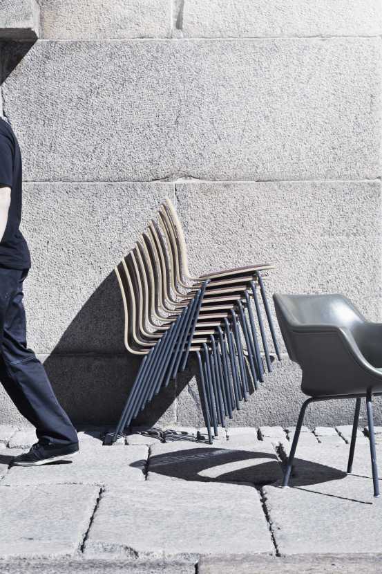 Take-back of chairs